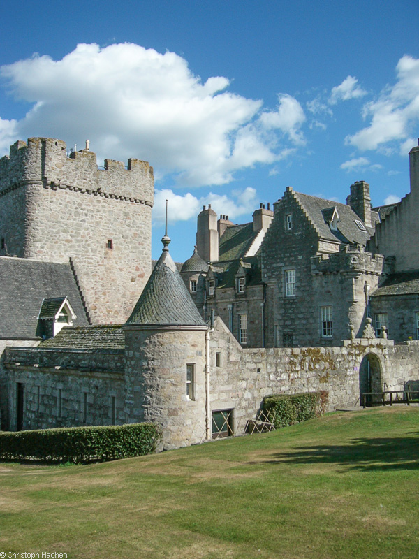 Scotland - Aberdeenshire - Drum Castle